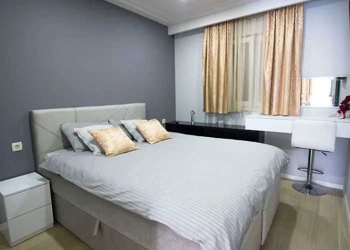 Deluxe Nana Apartment *